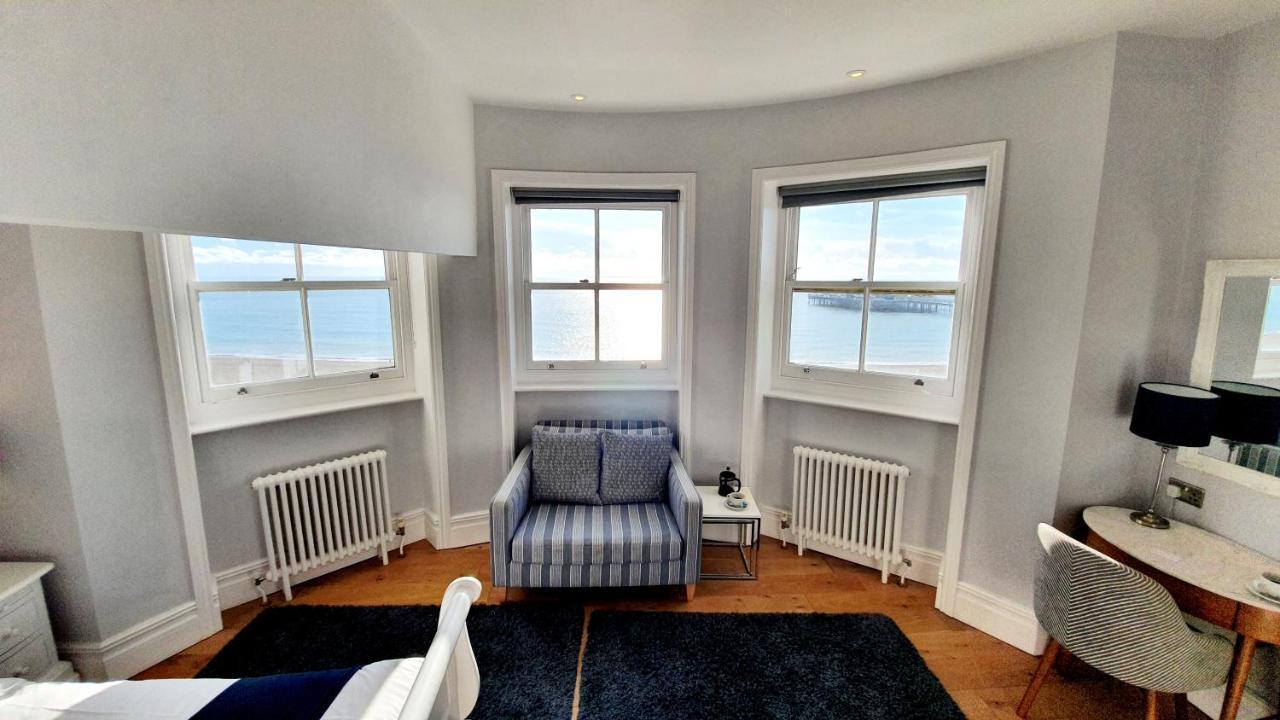 A Room With A View Brighton Екстериор снимка The interior of the lighthouse