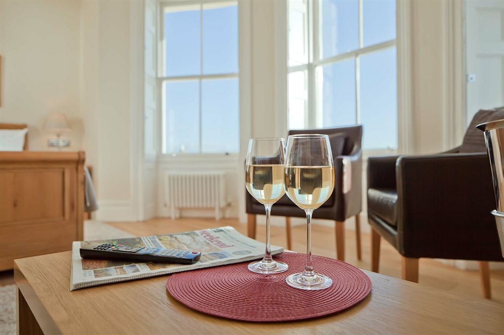 A Room With A View Brighton Екстериор снимка A placemat